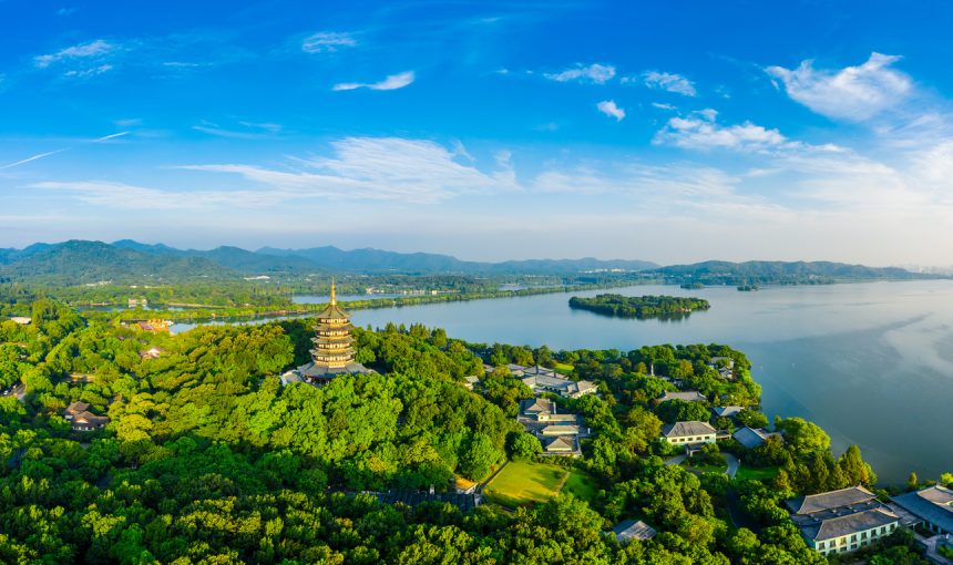 Hangzhou Travel Guide: History, Best Time to Visit, Food, and Tours from Shanghai