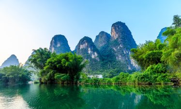 Landscape of Guilin, Li River and Karst mountains. Located near Yangshuo, Guilin, Guangxi, China.