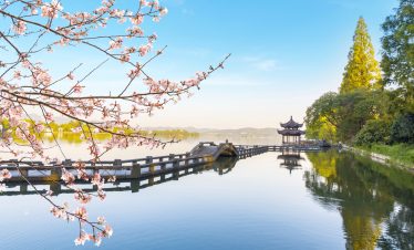 Beautiful architectural landscape and landscape in West Lake, hangzhou