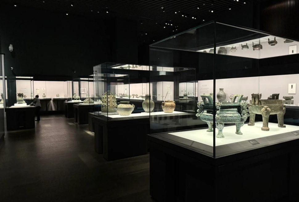 relics displayed in shanghai museum east pavilion