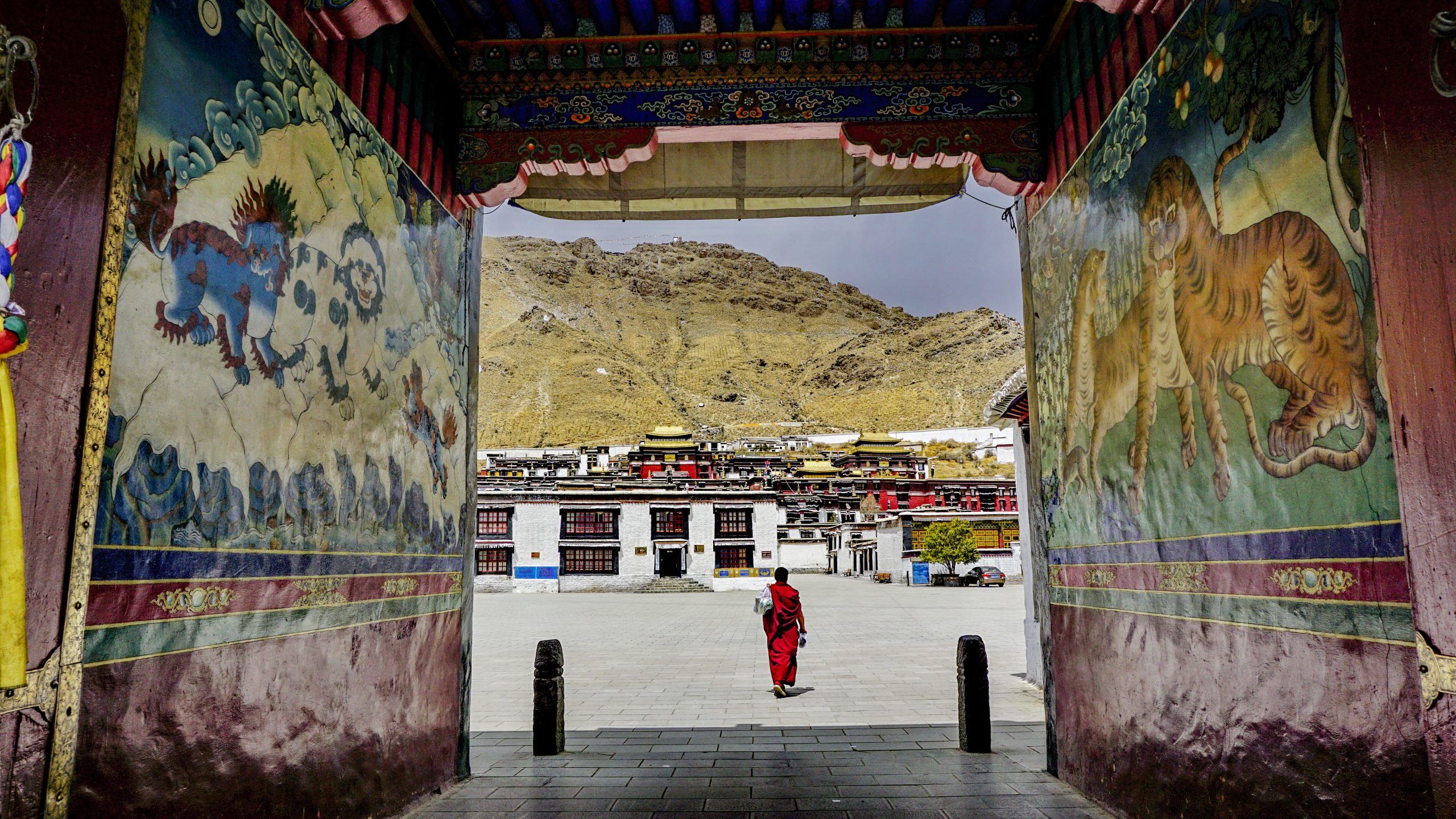 Main gate of Tashilhunpo Monastery in Tibet